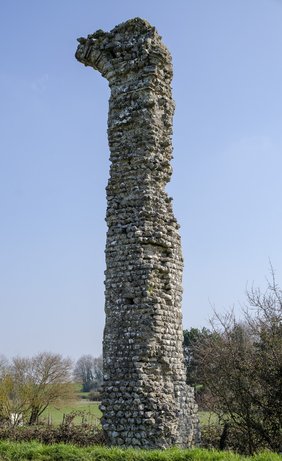 Fichier:Aqueduc Luynes pile carrée.jpg — Wikipédia